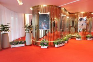 25690117-exhibition-048