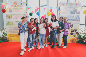 25661216-exhibition-047   