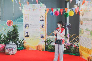 25661216-exhibition-054   