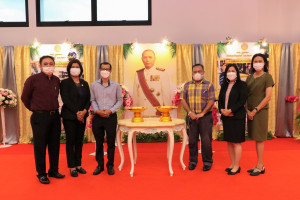 25651011-exhibition-0021     