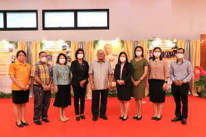 25651011-exhibition-0023     