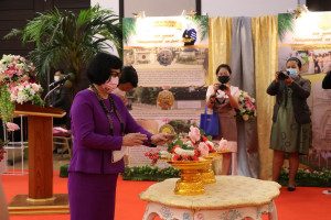 25651011-exhibition-0050     