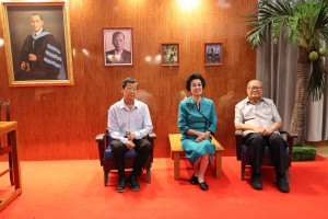 25651011-exhibition-0065         