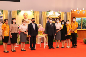 25651011-exhibition-0075       