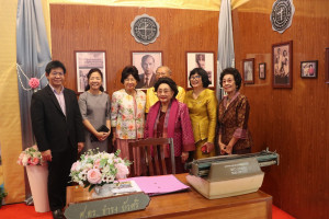 25661011-exhibition-014       