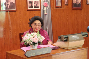 25661011-exhibition-017       