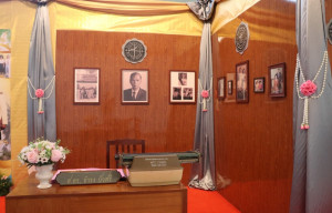 25661011-exhibition-033     