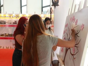 25690815-events-045
